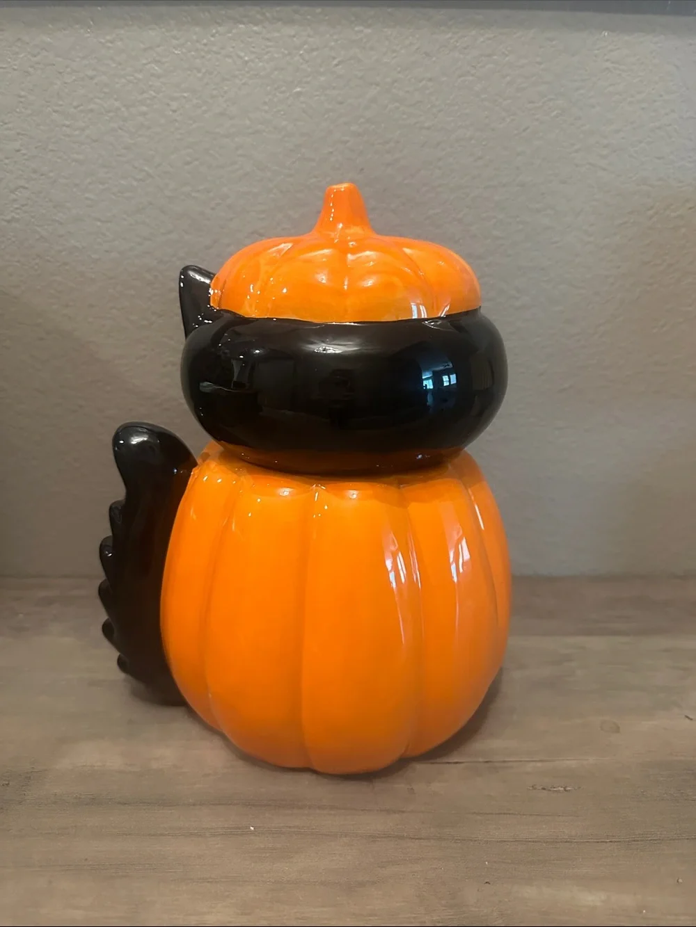 Cobwebs & Cauldrons Spider Cat Pumpkin Cookie Jar/ Canister